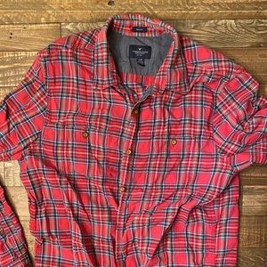 American Eagle Men’s Button Up